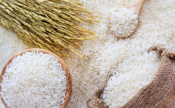 Giá xuất khẩu gạo của Việt Nam đang cao hơn Thái Lan, Ấn Độ